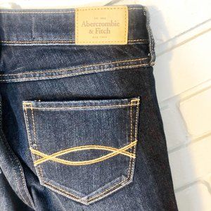 Abercrombie & Fitch Skinny Jeans 00 Dark Wash